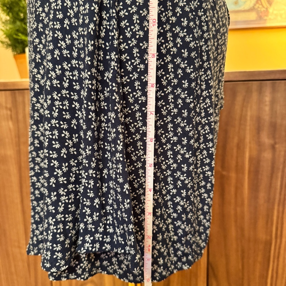 Brandy Melville Floral Wrap Dress - Picture 5 of 8